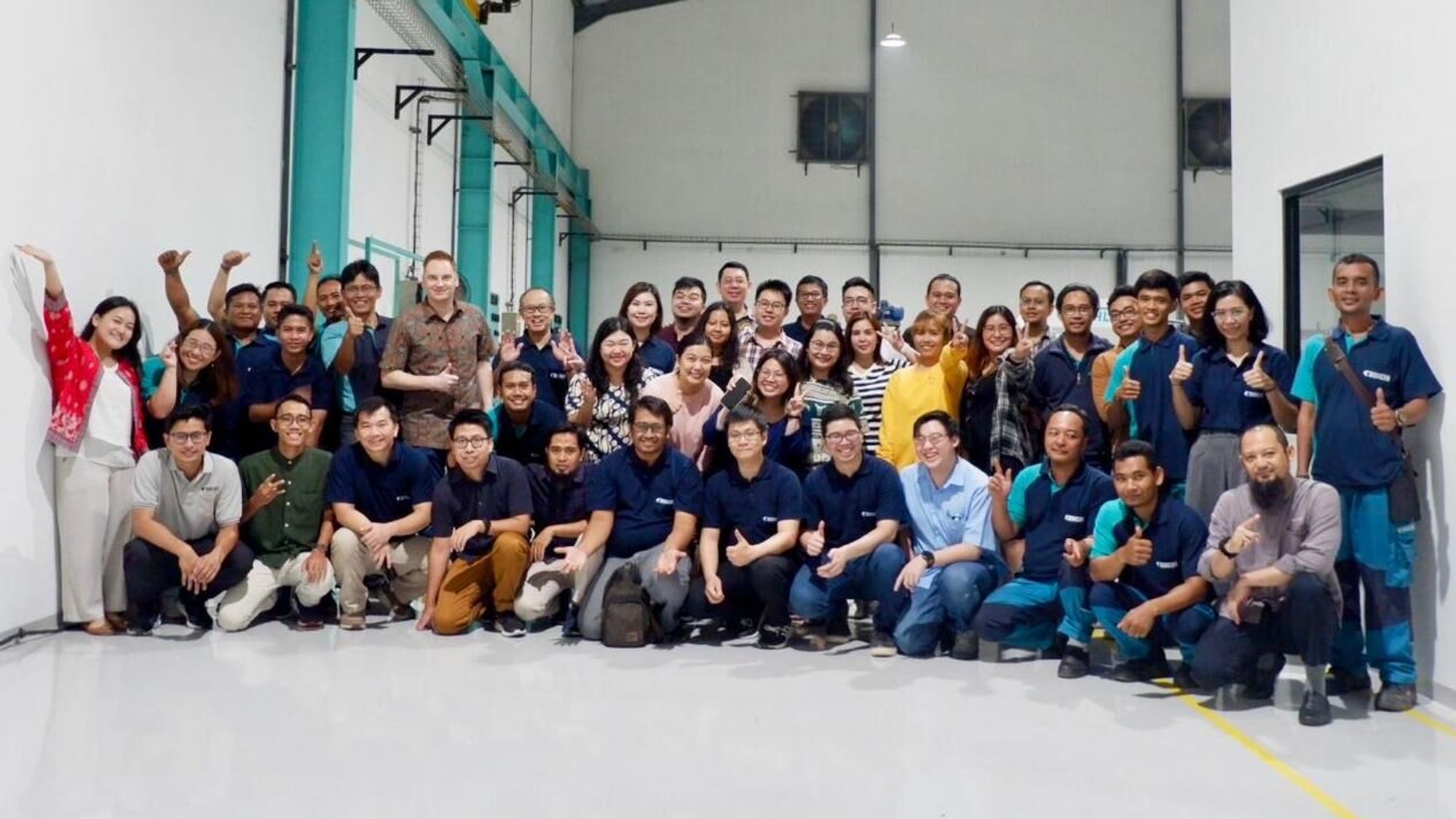  Mosaic_issue2_2024_Buhler_Indonesia_Employees_group_pic.jpg