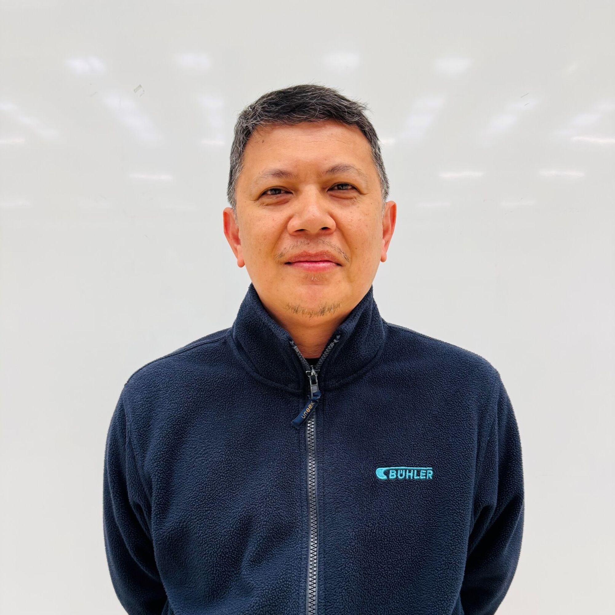 Employee_Michael_Bueno_Manufacturing_Technician.jpg