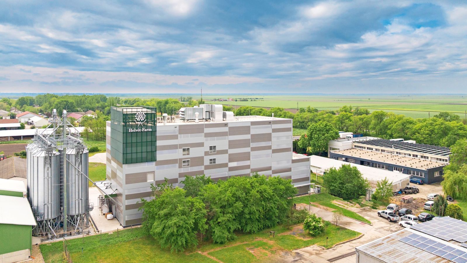 Helvet_Farm_Hungary_DJI