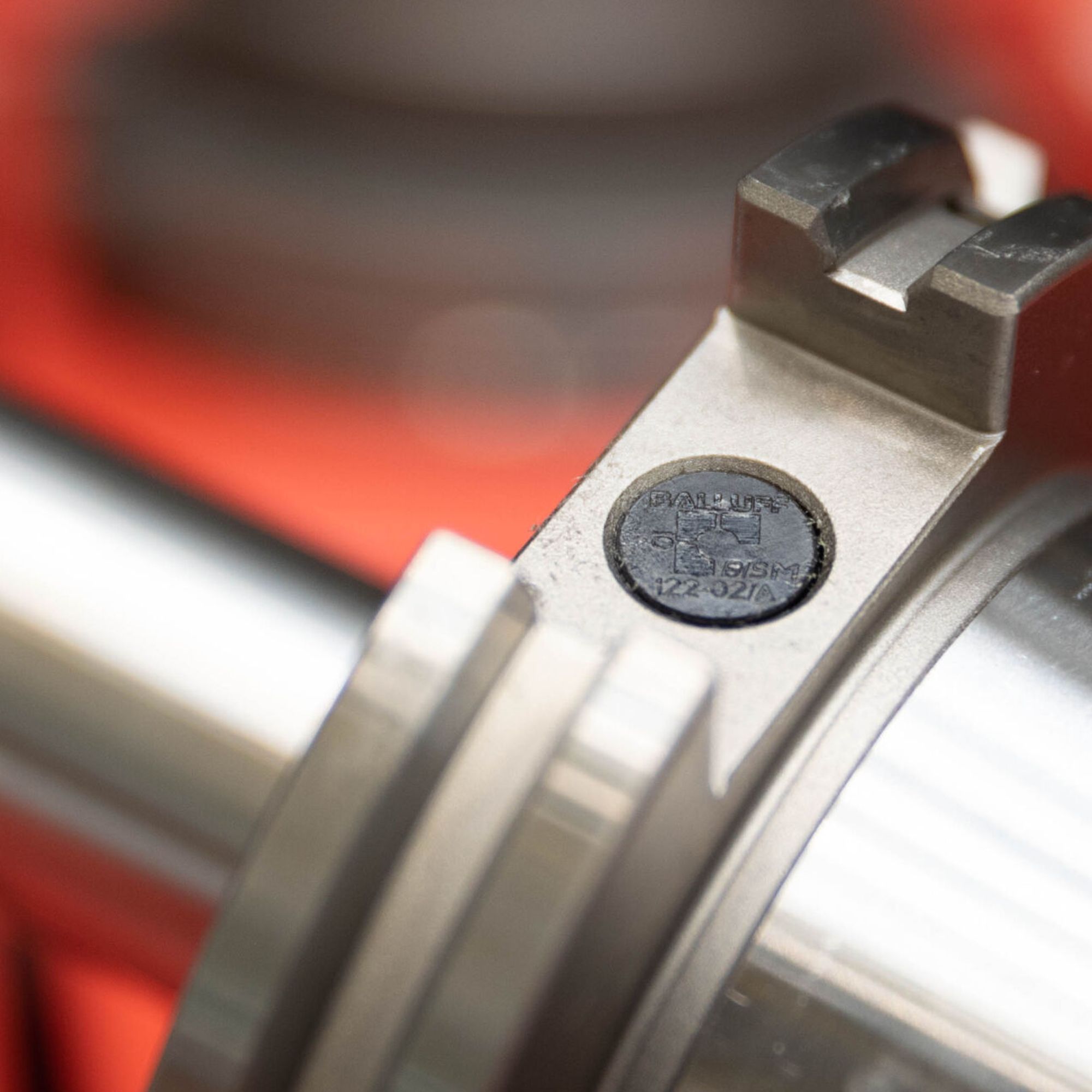 Dank eingebauter Chips in den Werkzeugen ist der nächste Auftrag schneller eingerichtet.