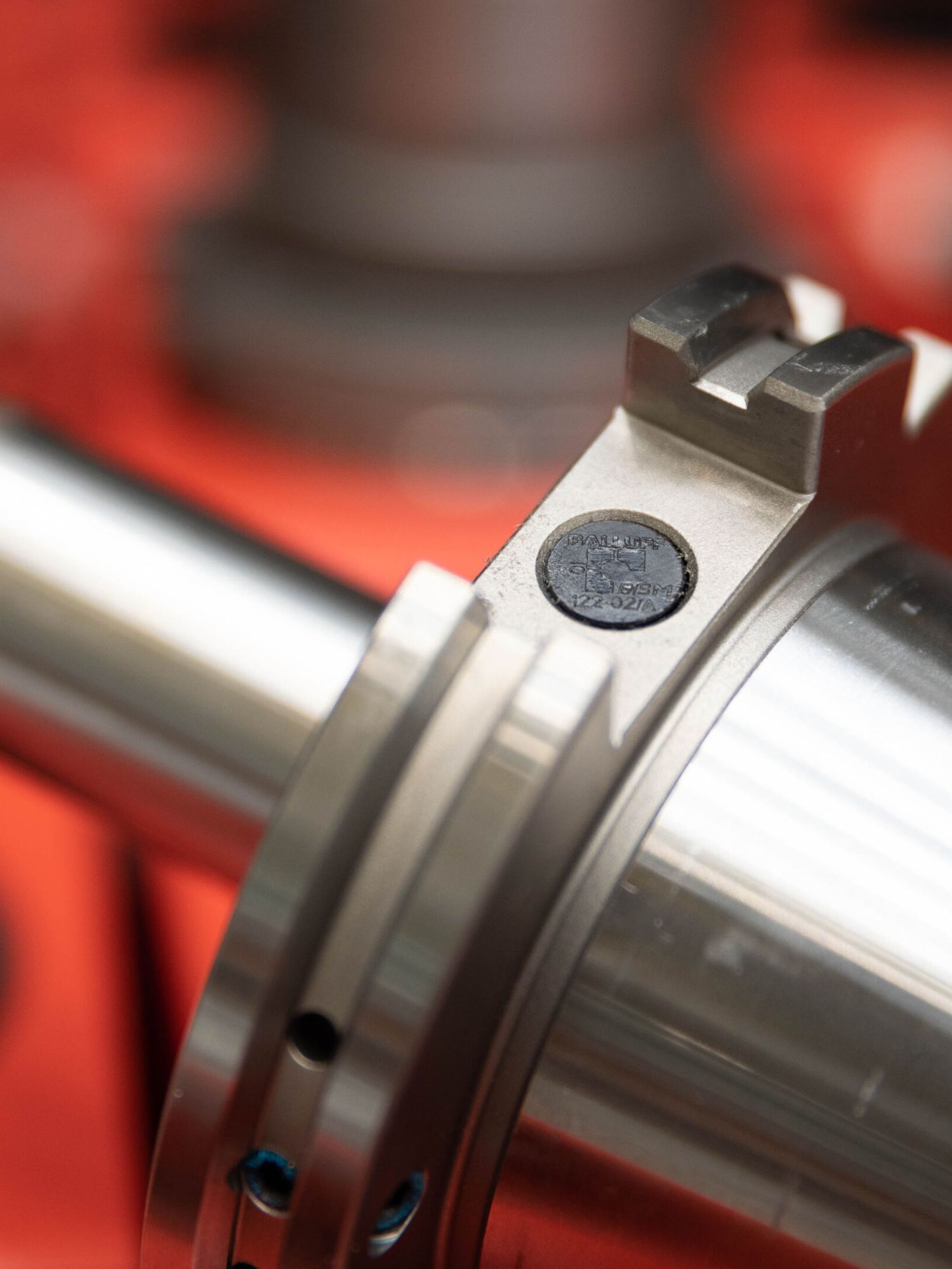 Dank eingebauter Chips in den Werkzeugen ist der nächste Auftrag schneller eingerichtet.