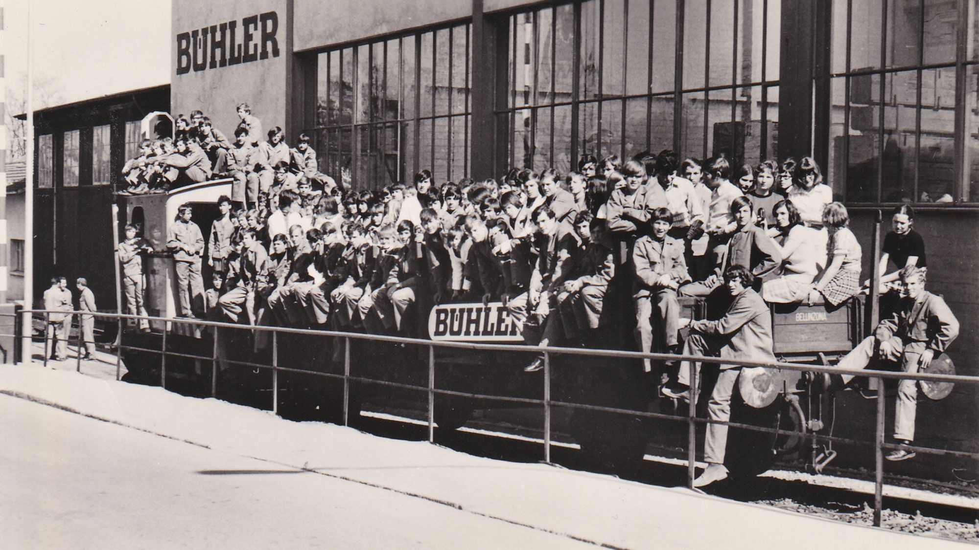 1971 beginnt Hans Tschudin seine Lehre als Mühlenbauer bei Bühler.