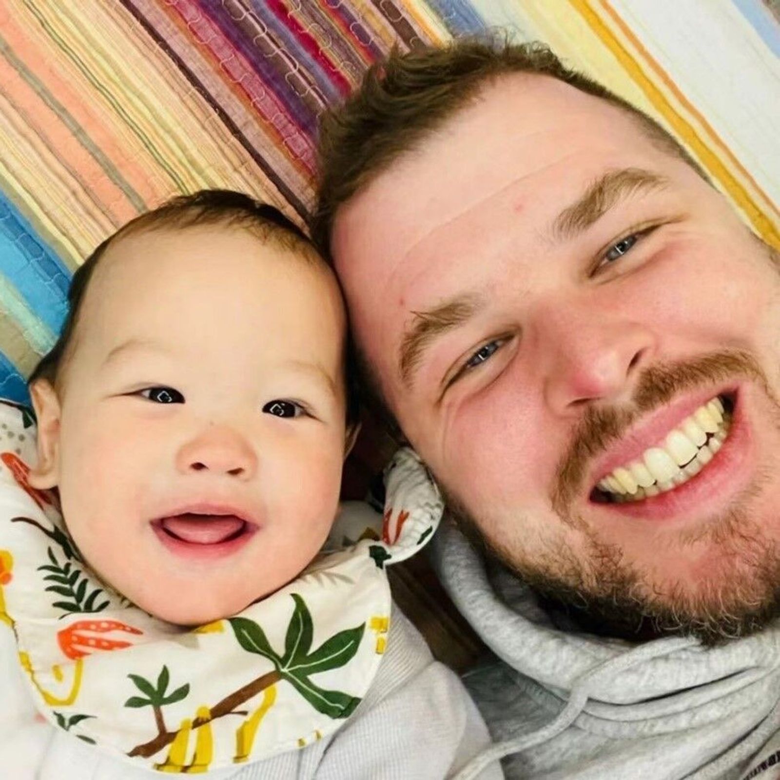 Mathias Manser mit seinem Sohn Jonathan.