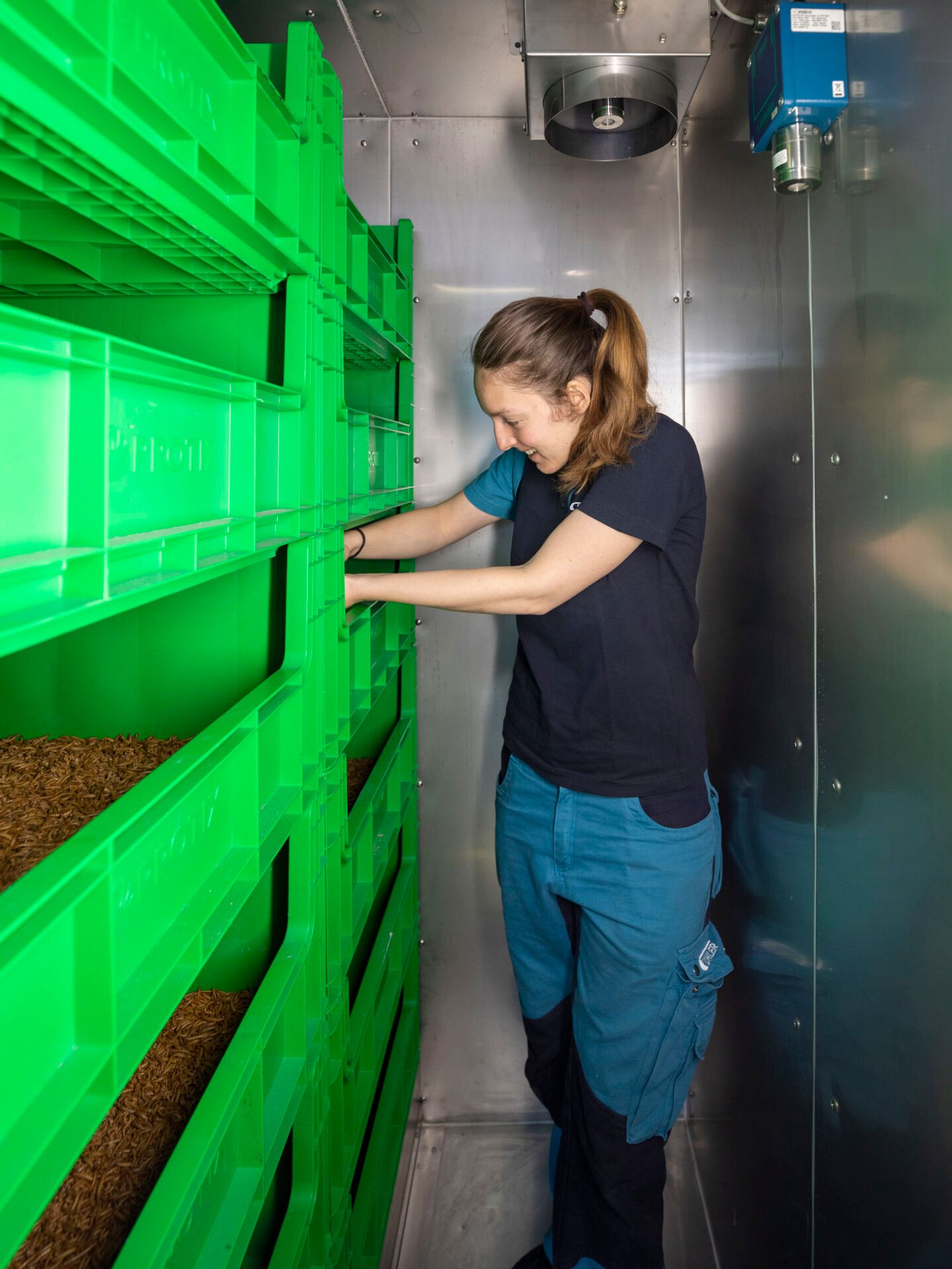 Jessica Wild works as a process engineer in Andreas Baumann's team.