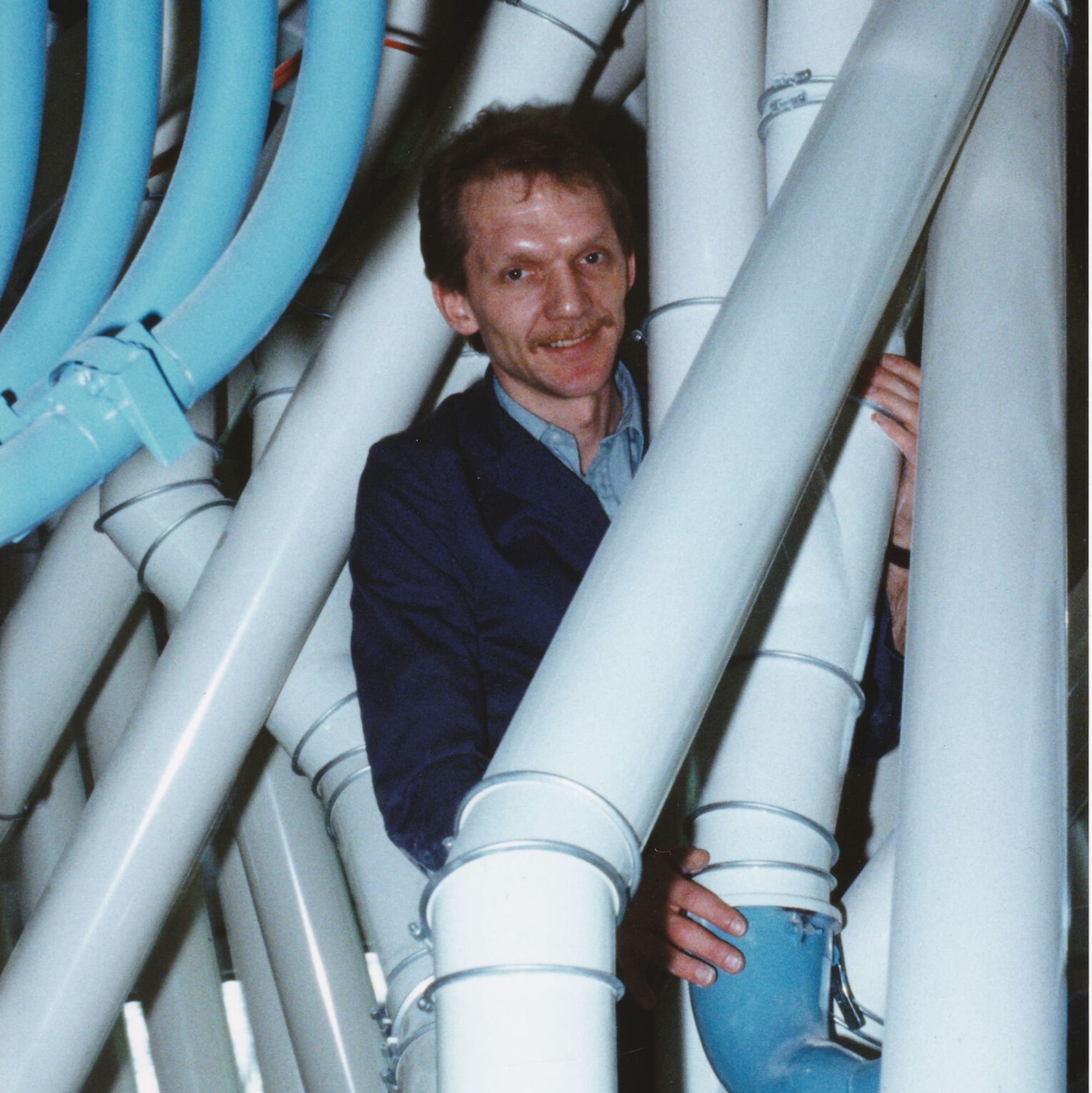 Schnappschuss in einem Mühlenrohbaugewirr 1992.