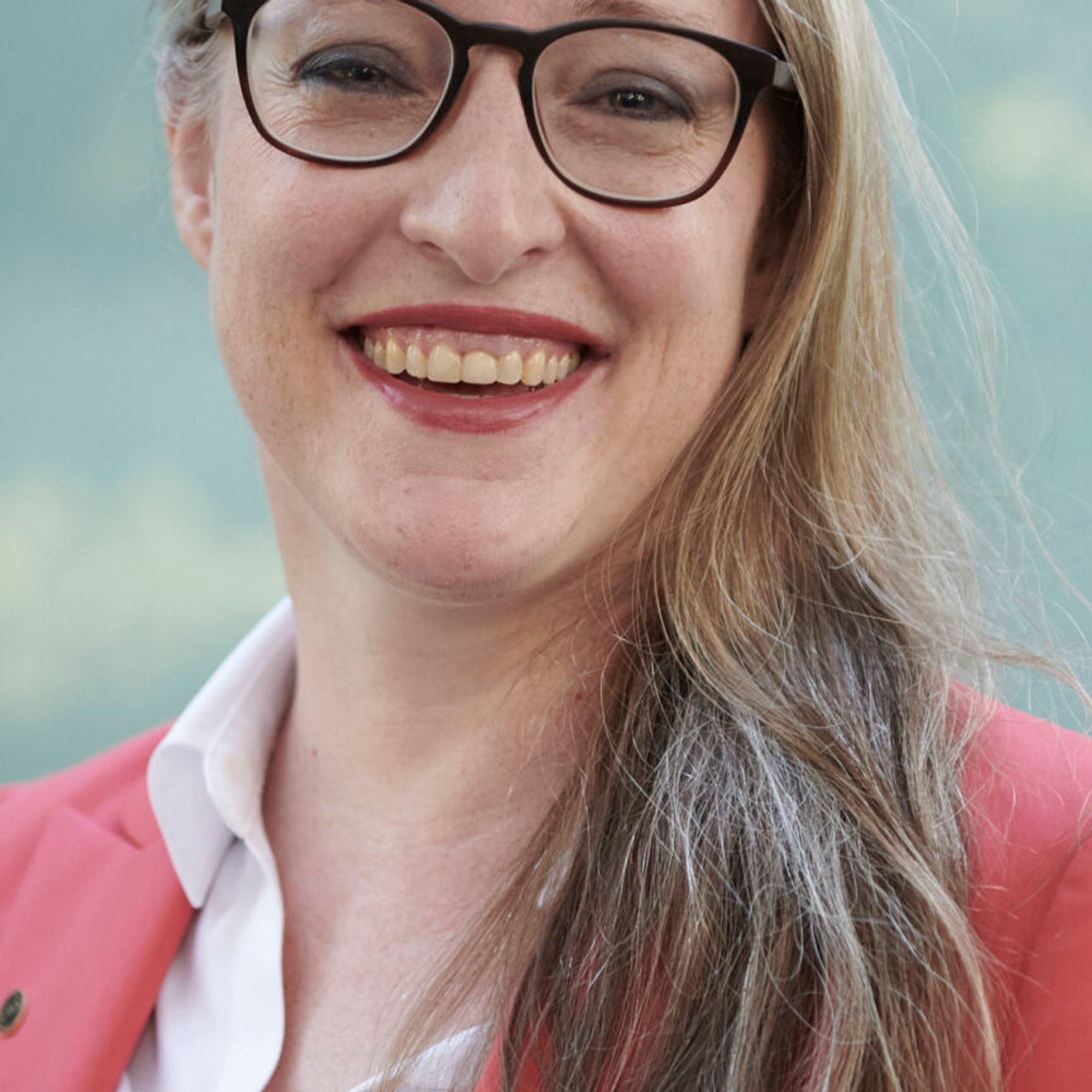 Bettina_Hein.jpg