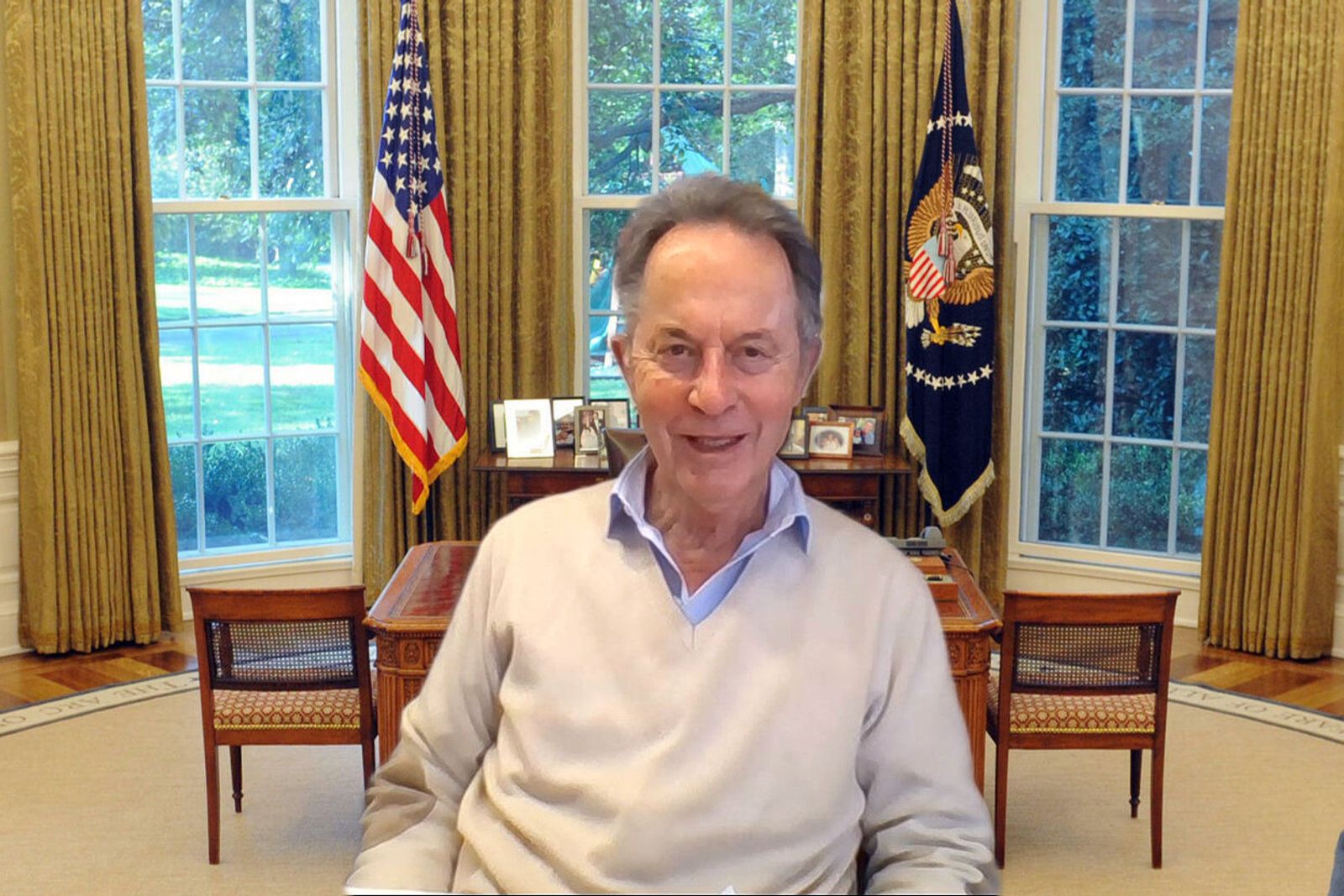 Urs Bühler for President: Eigentlich sucht Urs Bühler das Rampenlicht nicht unbedingt. Interviews sind entsprechend rar. Doch diese Fotomontage von Jekaterina hat seinen Humor getroffen und war somit unser Eintrittsticket.