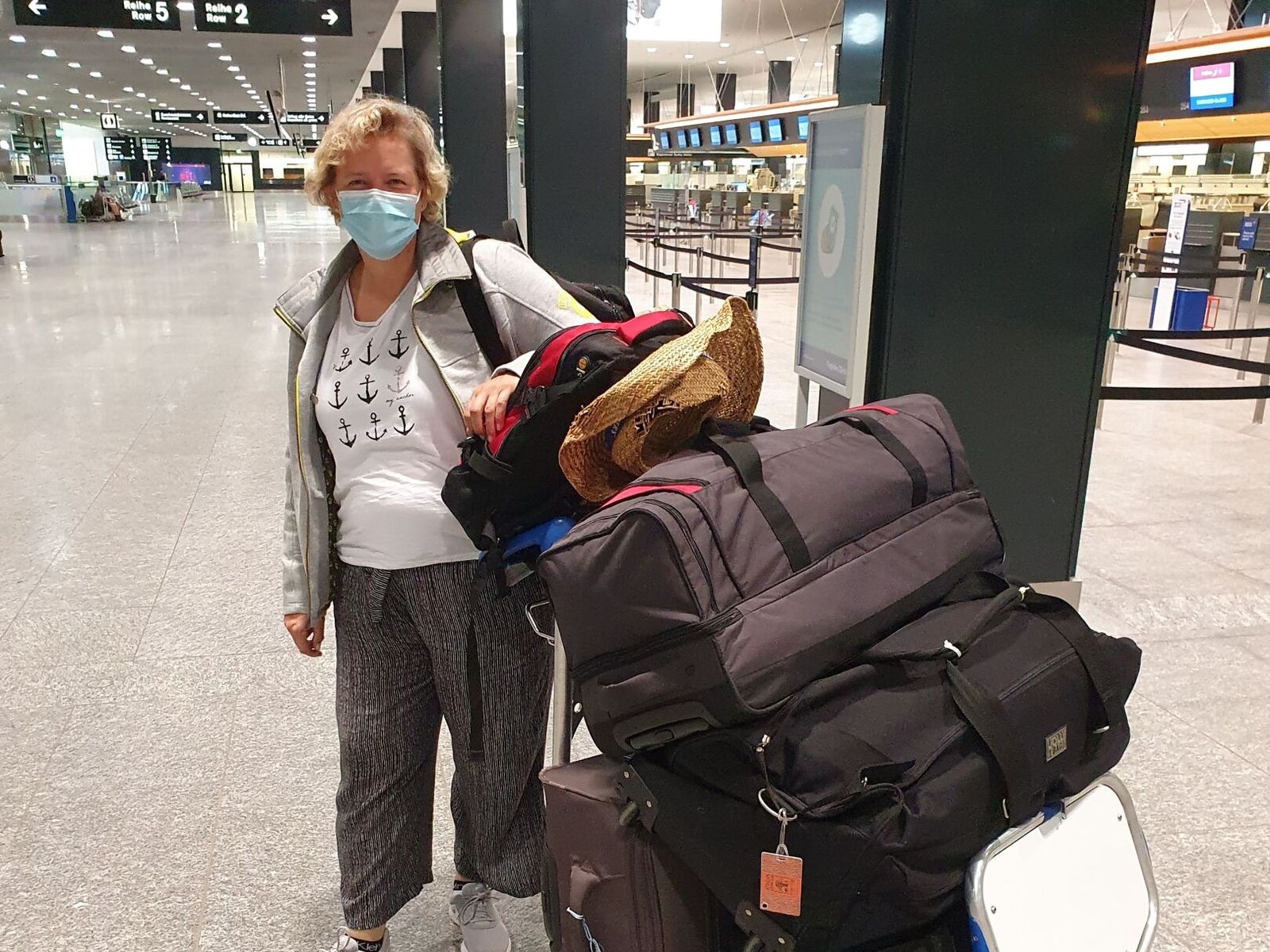 Marianne Neuweiler reist mit viel Gepäck.